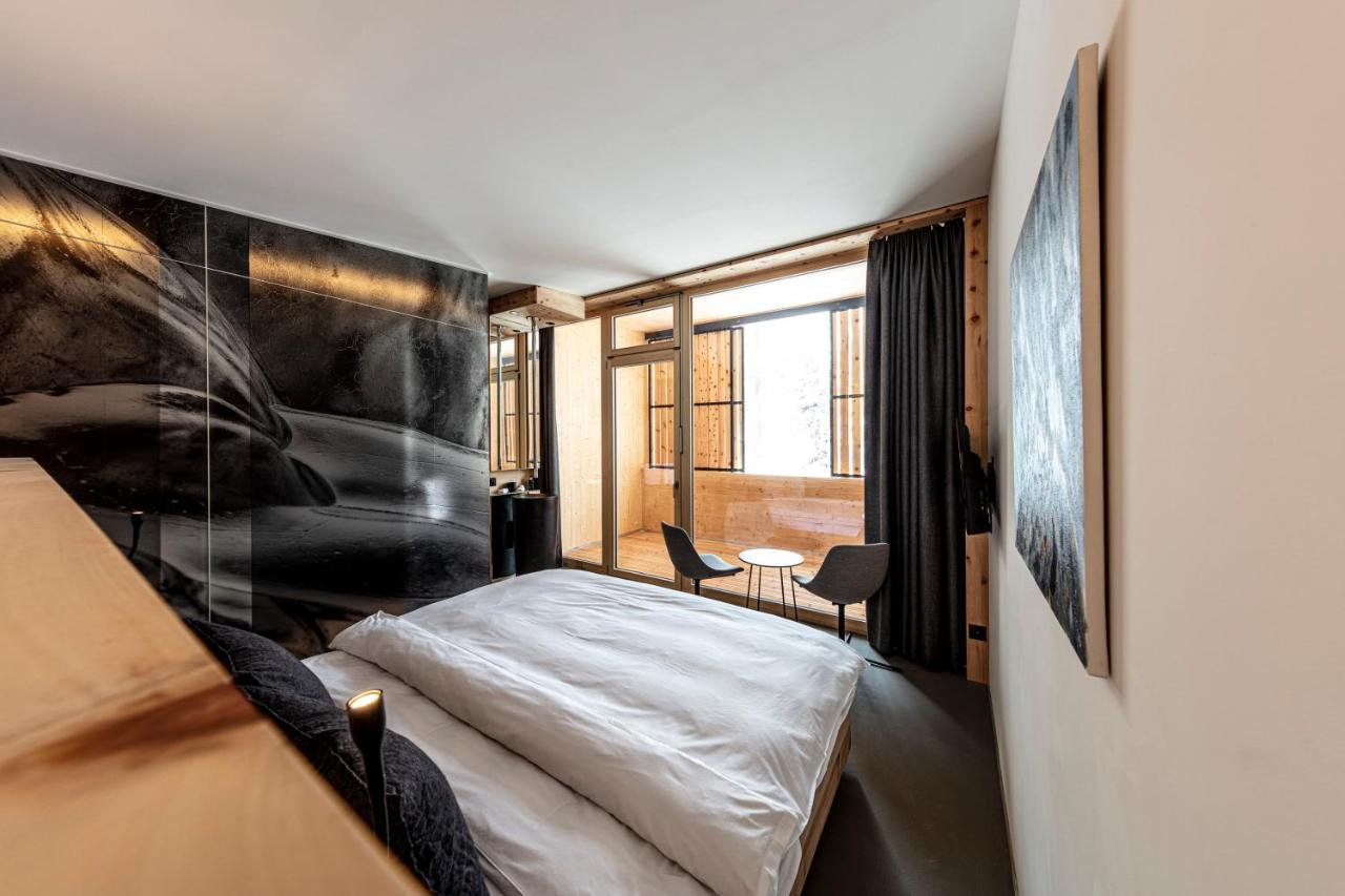 Hotel Arnica Scuol - Adults Only エクステリア 写真